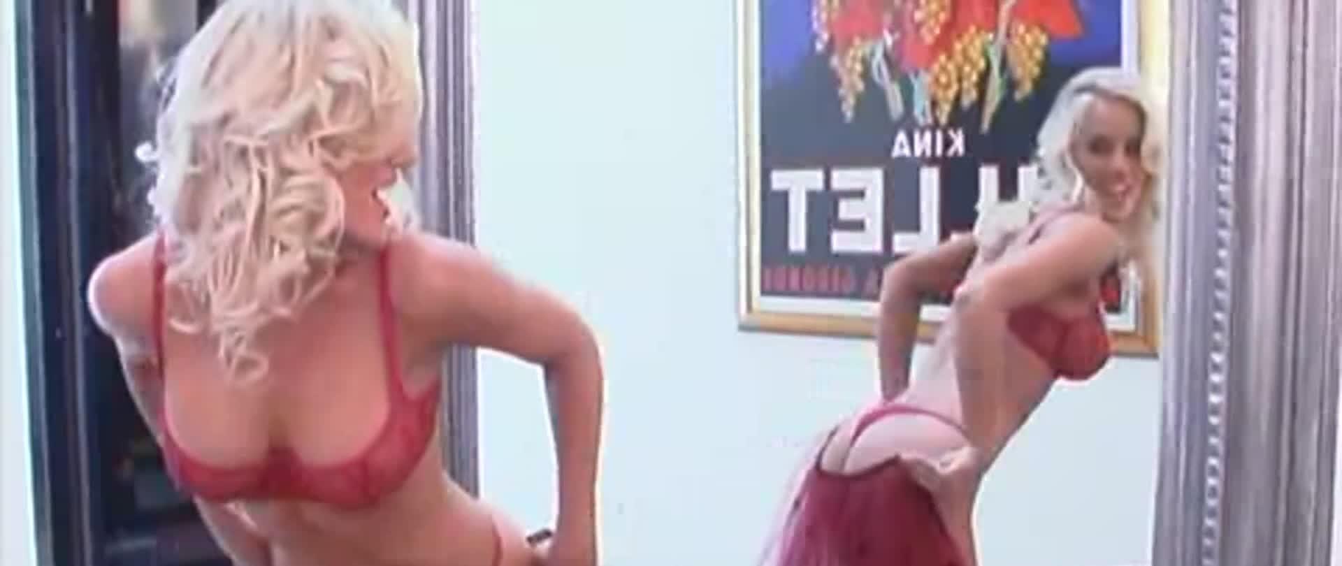 Amy McCarthy Cyber Girl of the Month January 2005 - 4 -...
