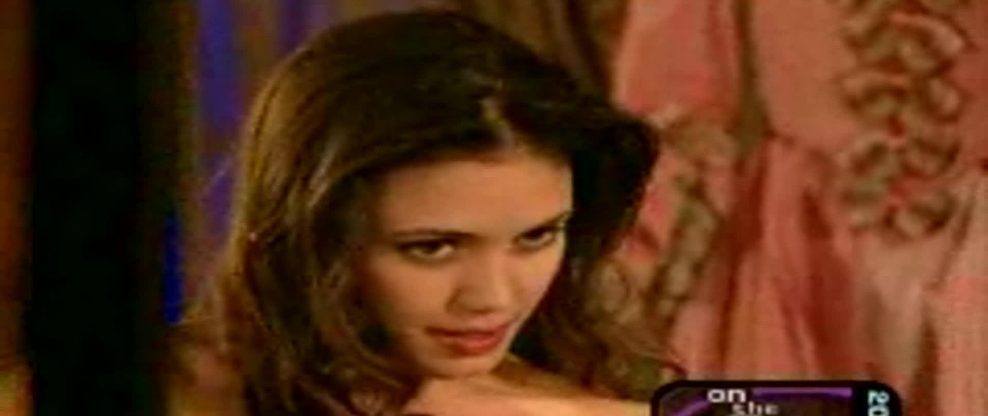 On The Set - Miriam Gonzalez 05