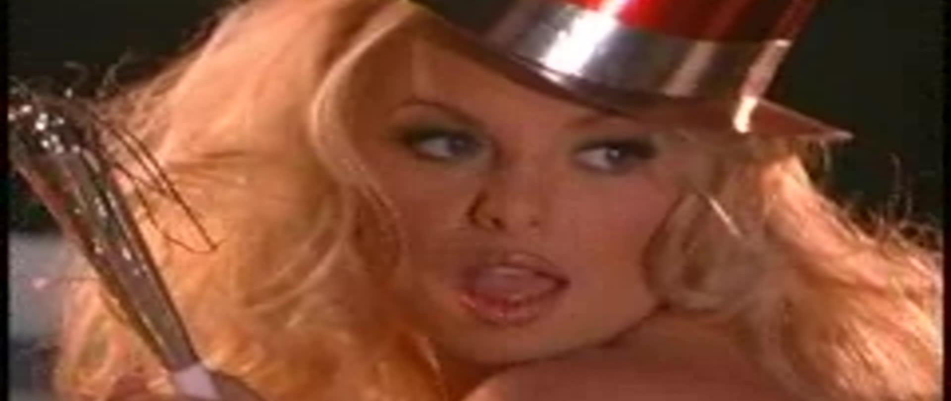 Tailor James - Cyber Girl of the Month - January 2002 -...
