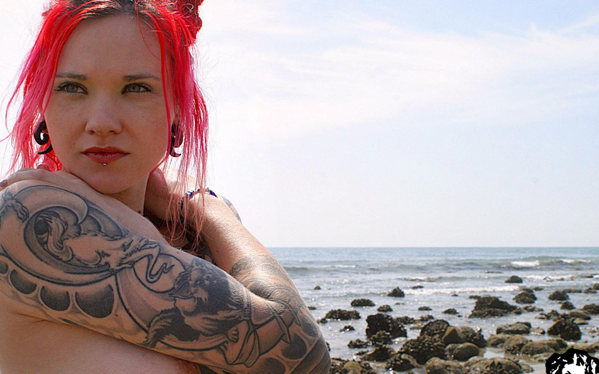 SuicideGirls - Voltaire 