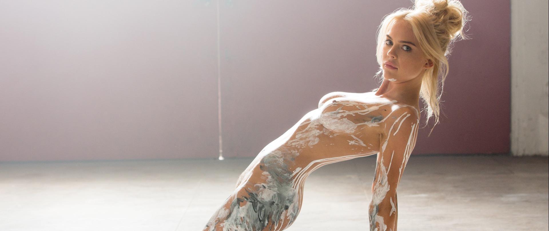 Rachel Harris in Passionate