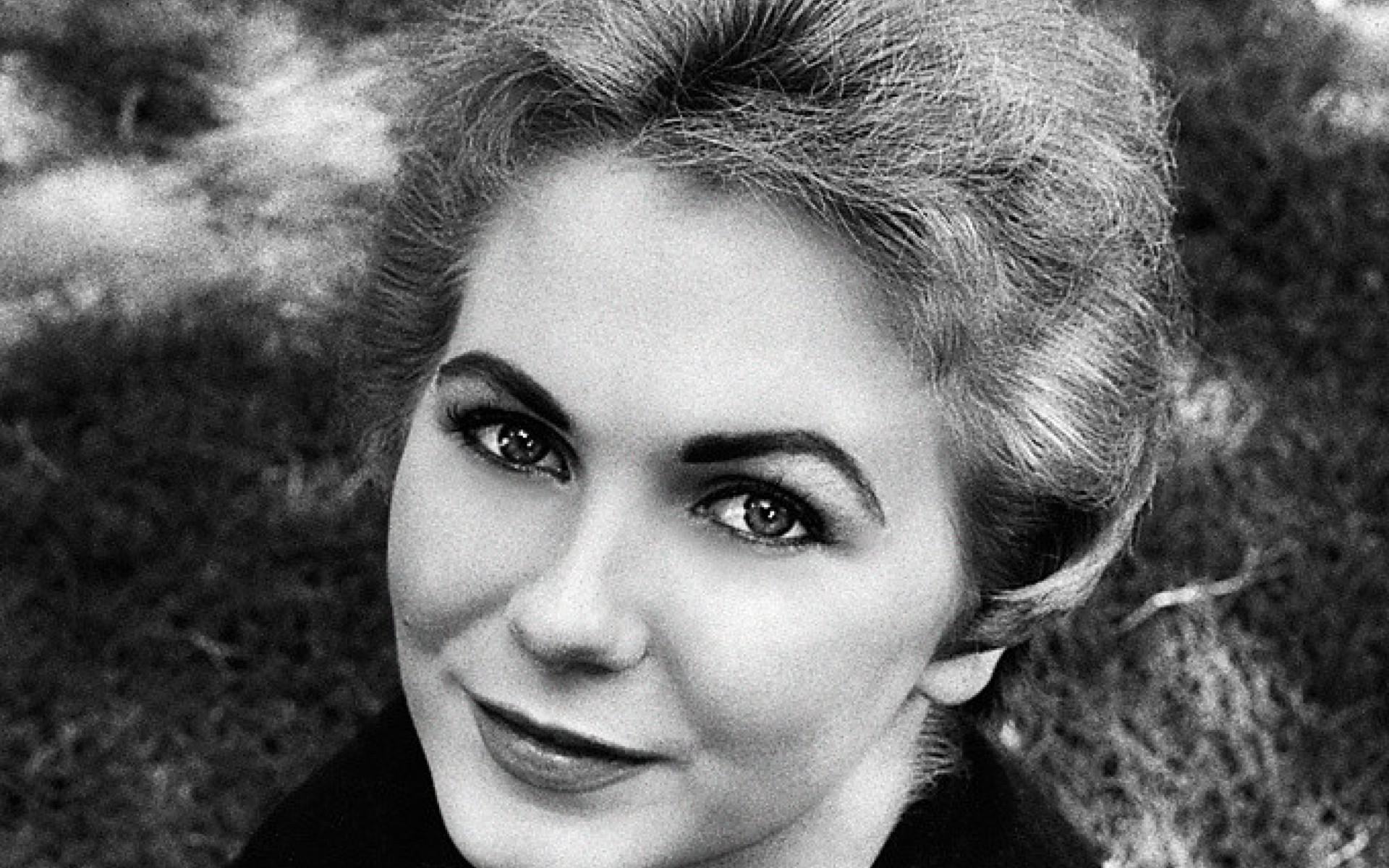 Playmate of the Month August 1956 - Jonnie Nicely
