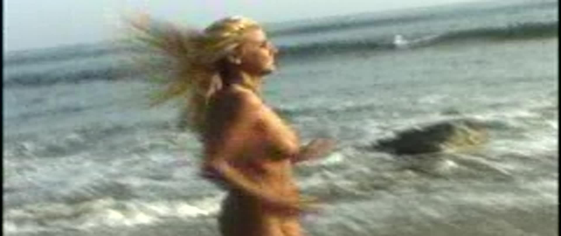 Jessica Lauren - Cyber Girl of the Month - September 2002 -...