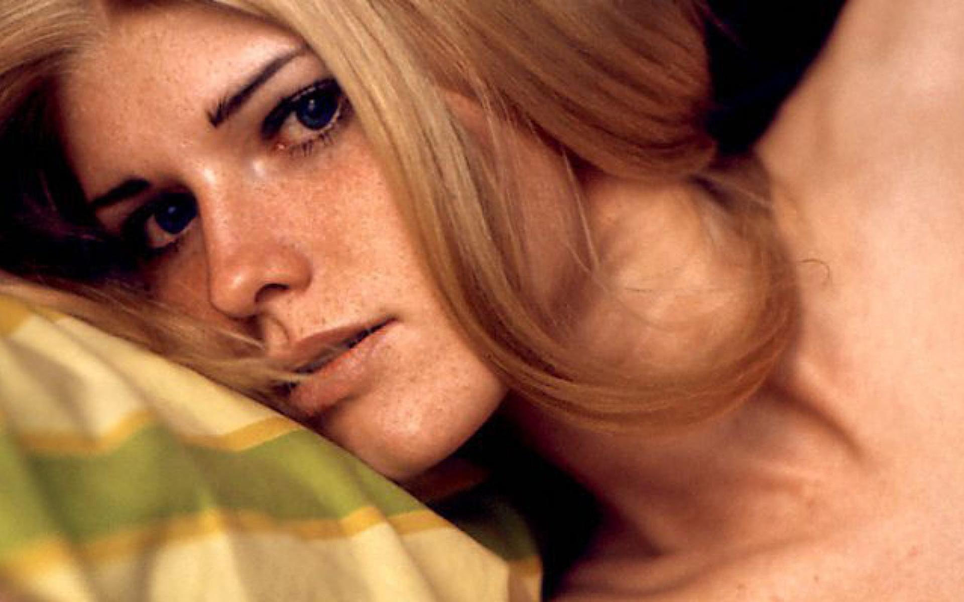Playmate of the Month February 1972 - P.J. Lansing
