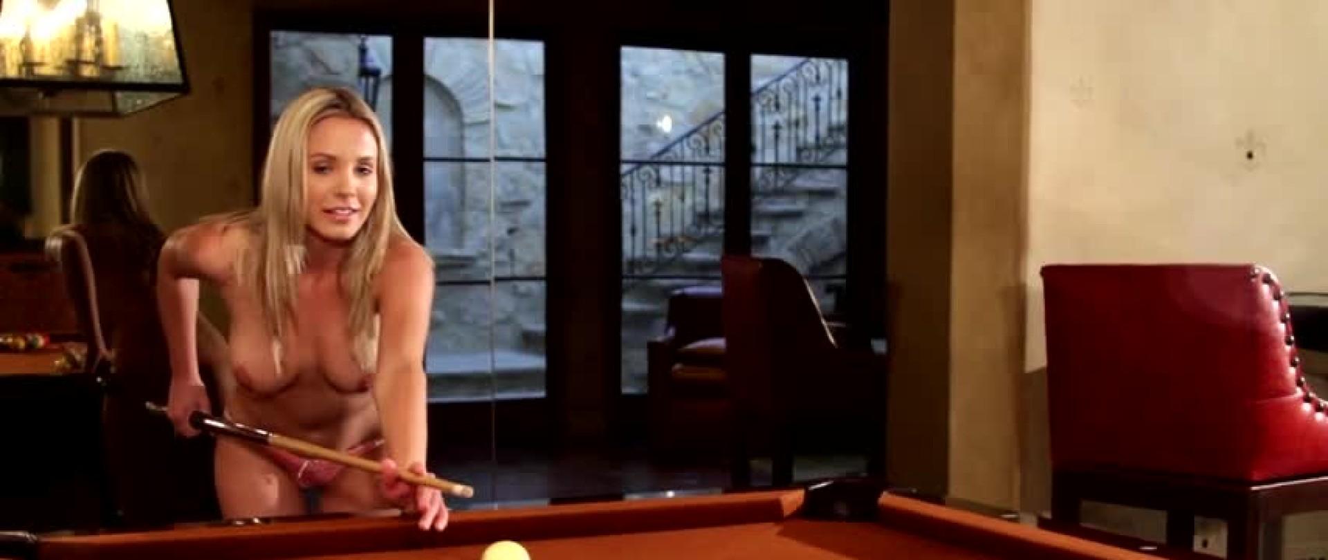 Alexandra Lyon - Steamy Behind The Scenes