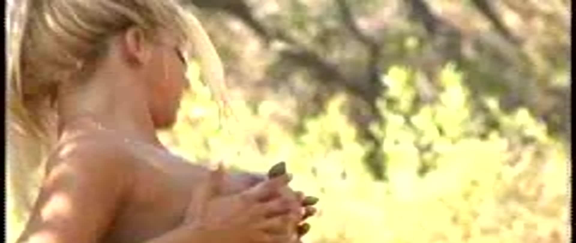 Jessica Lauren - Cyber Girl of the Month - September 2002 -...