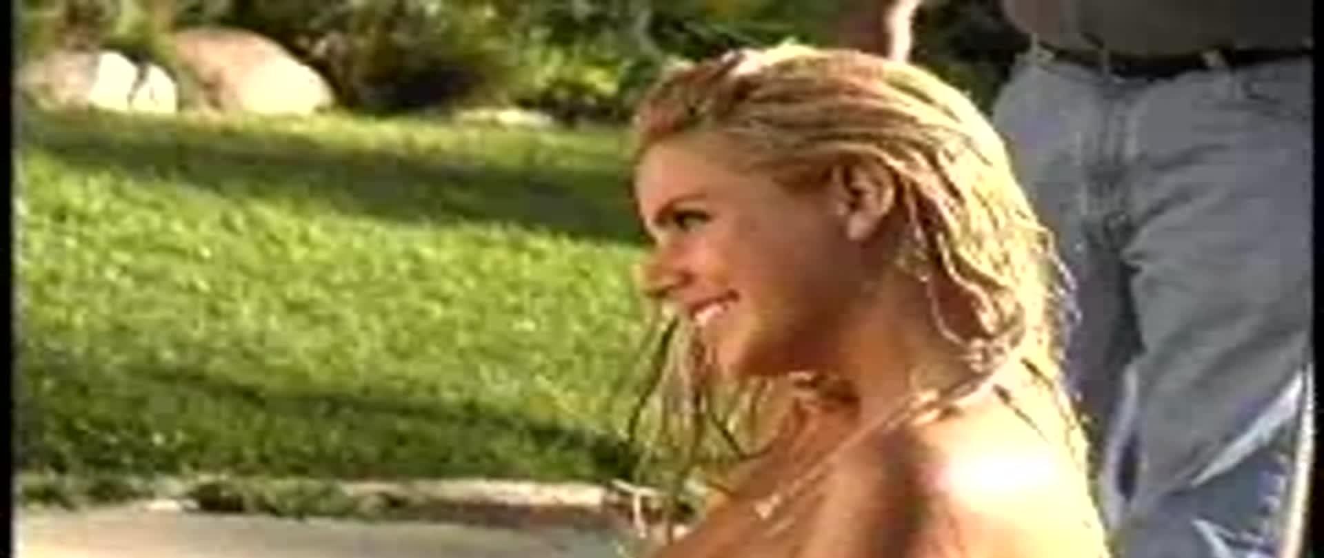 Jessica Lauren - Cyber Girl of the Month - September 2002 -...