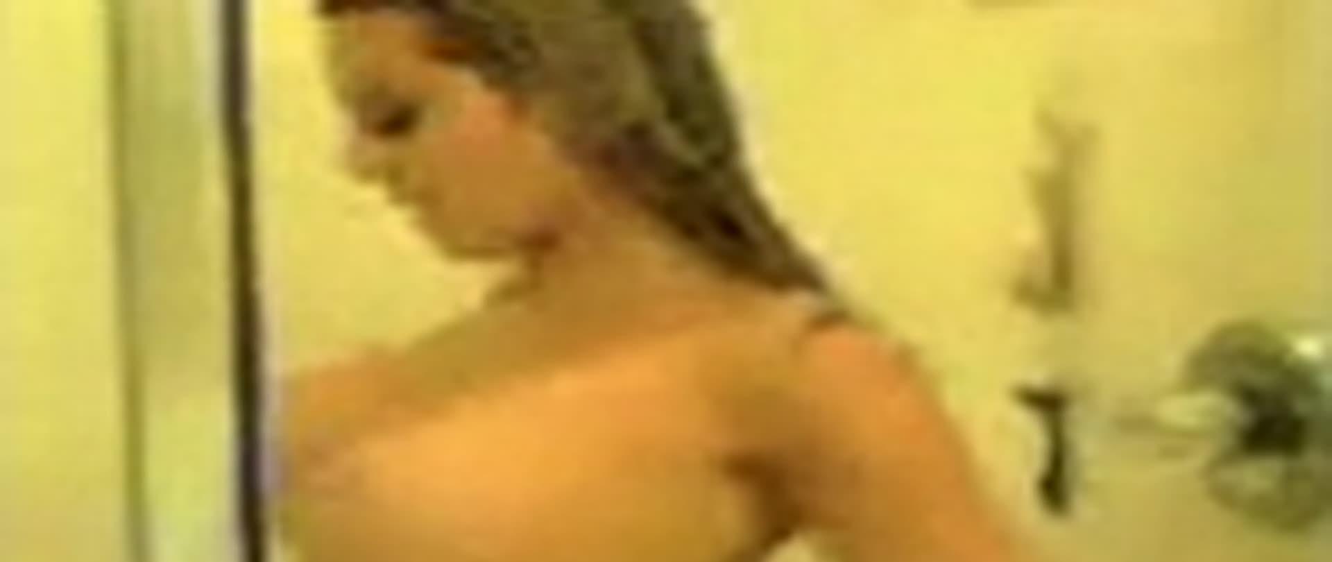 Sex Cells - Taryn Terrell & Breann McGregor Part 3