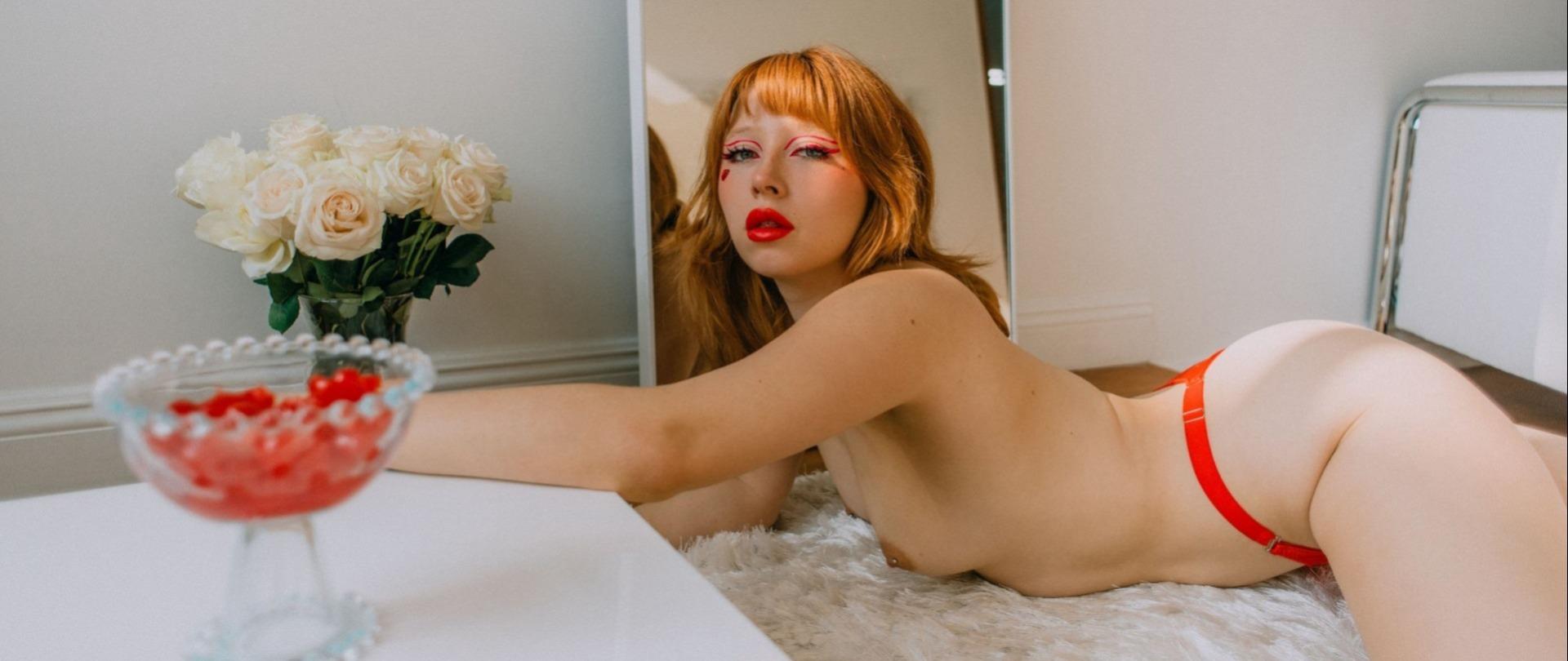 Eve Harper in New Romance